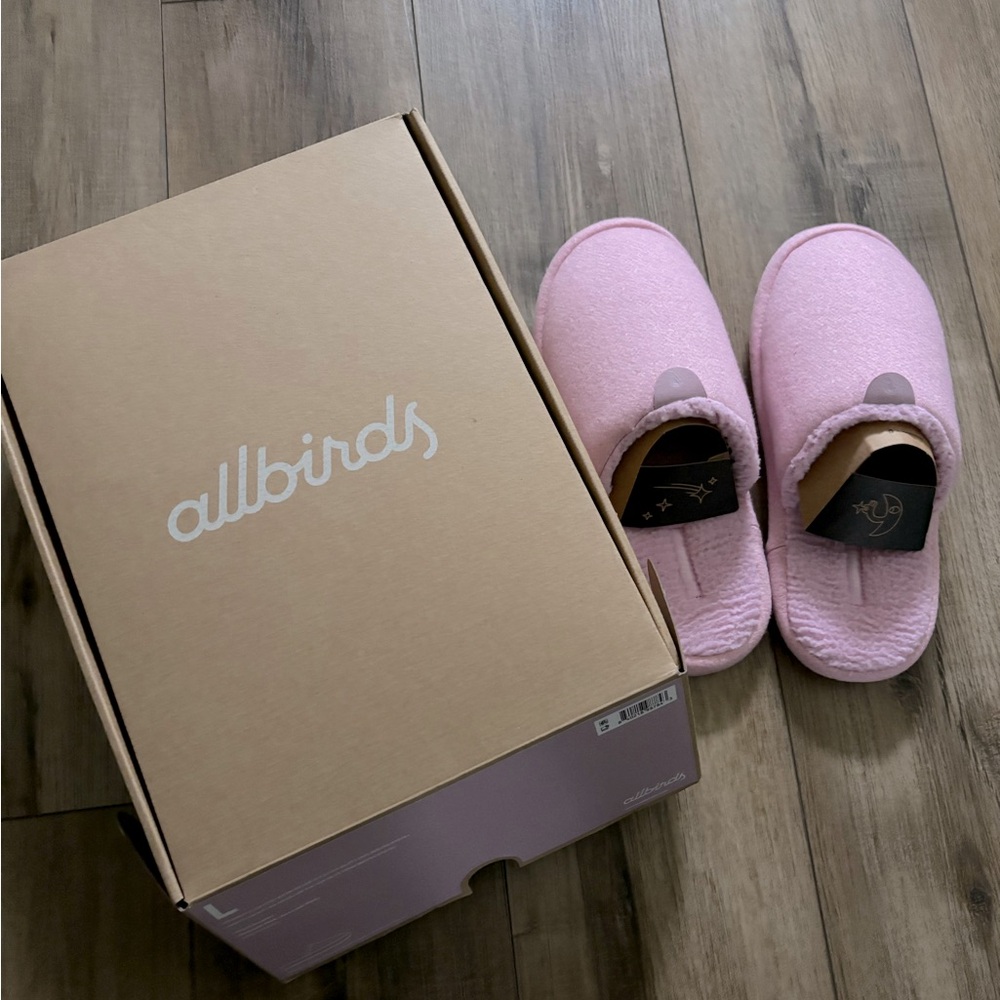 Women’s slippers